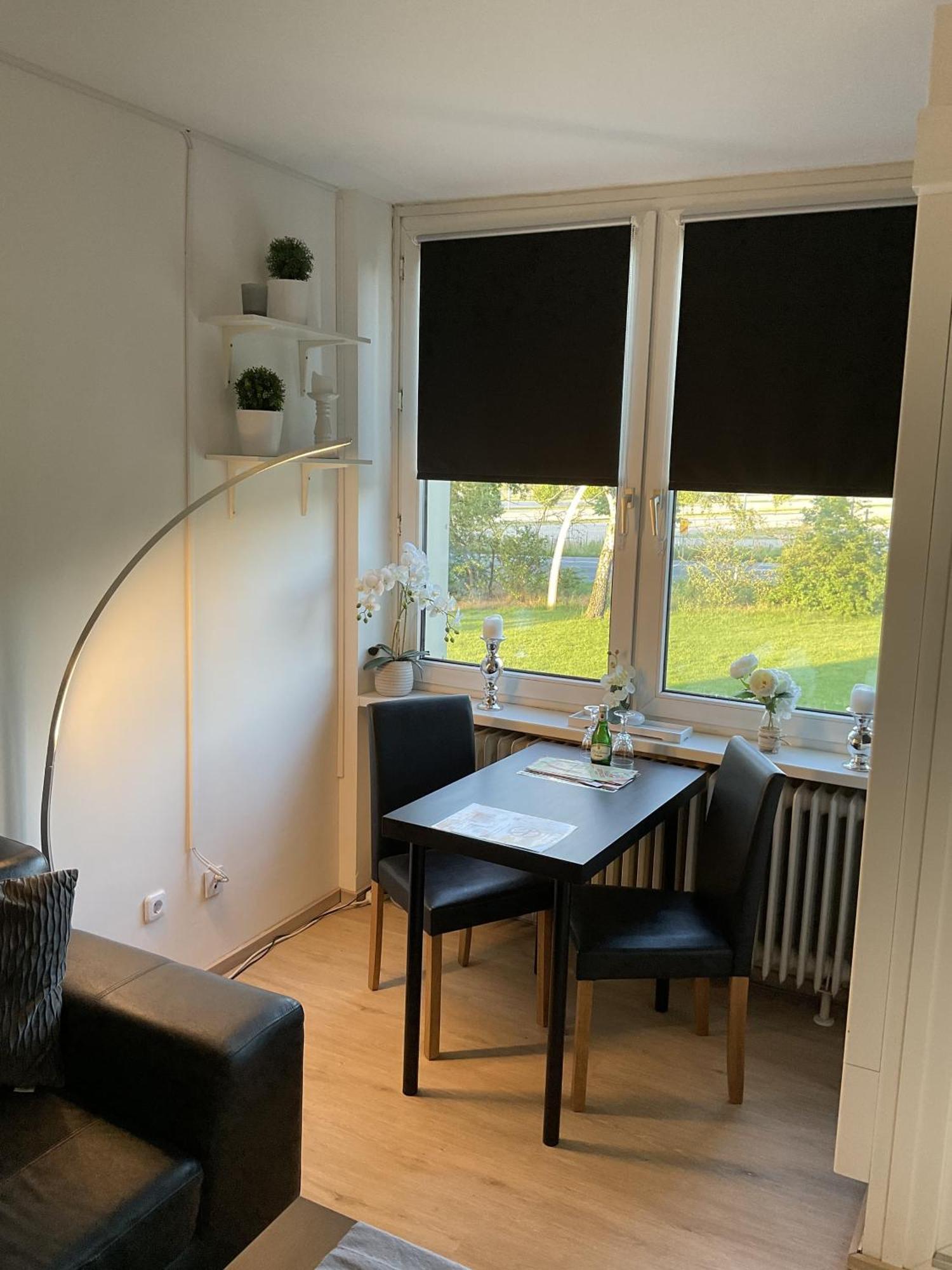 Privat Apartment - Top-Ausstattung, Aircon - Eilensteg 33 Celle Exterior photo